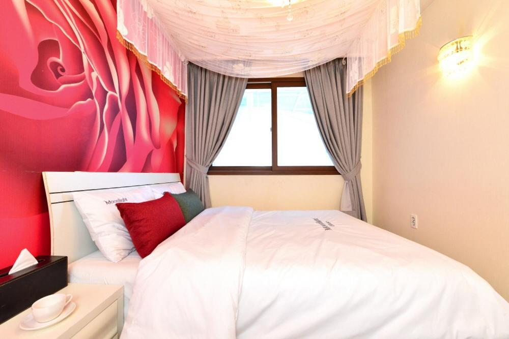 Moonlight Blue Pension Gapyeong Εξωτερικό φωτογραφία