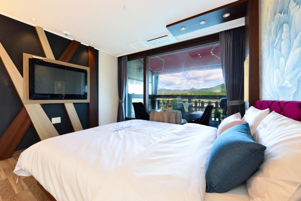 Moonlight Blue Pension Gapyeong Εξωτερικό φωτογραφία